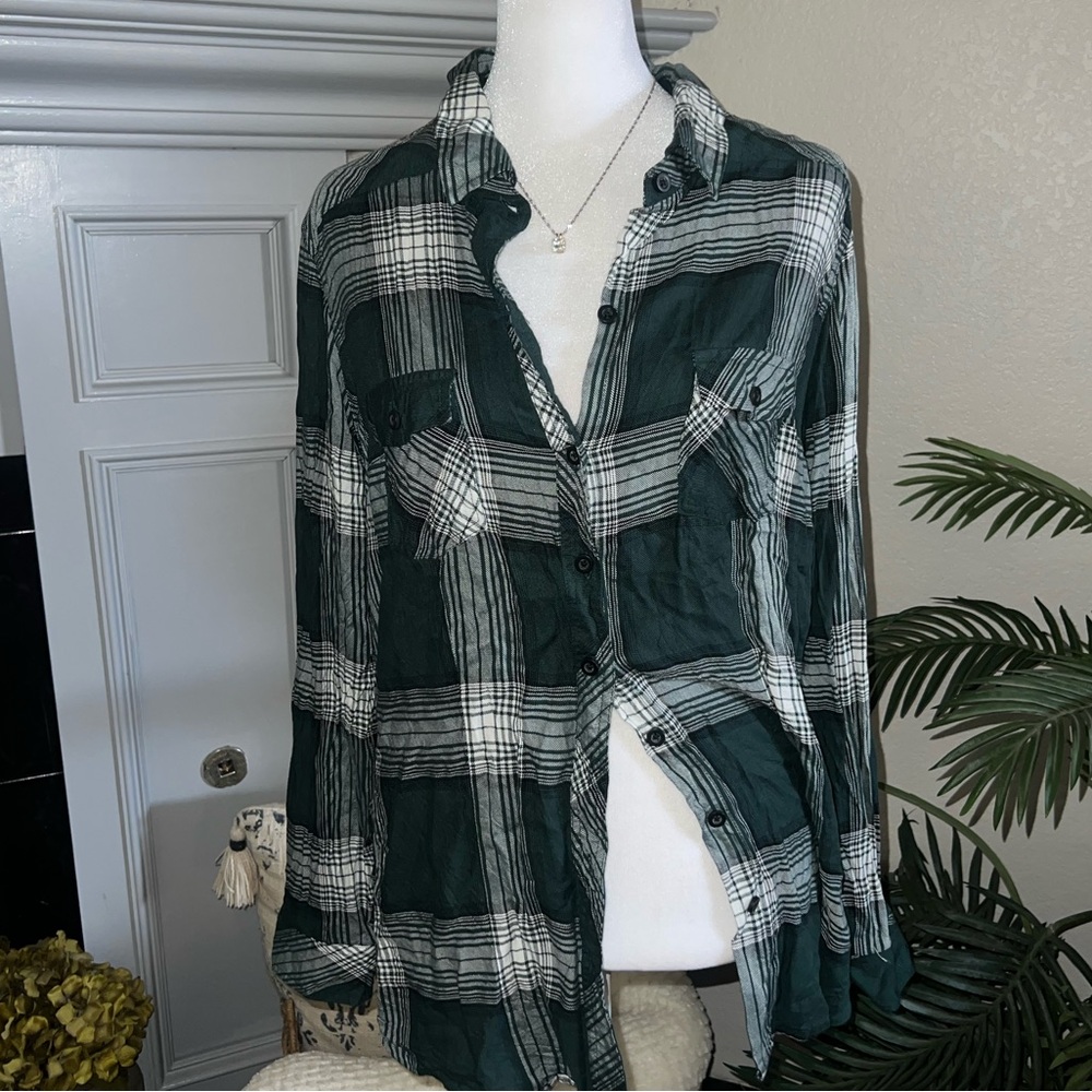 Torrid Forest Green and White Plaid Shirt